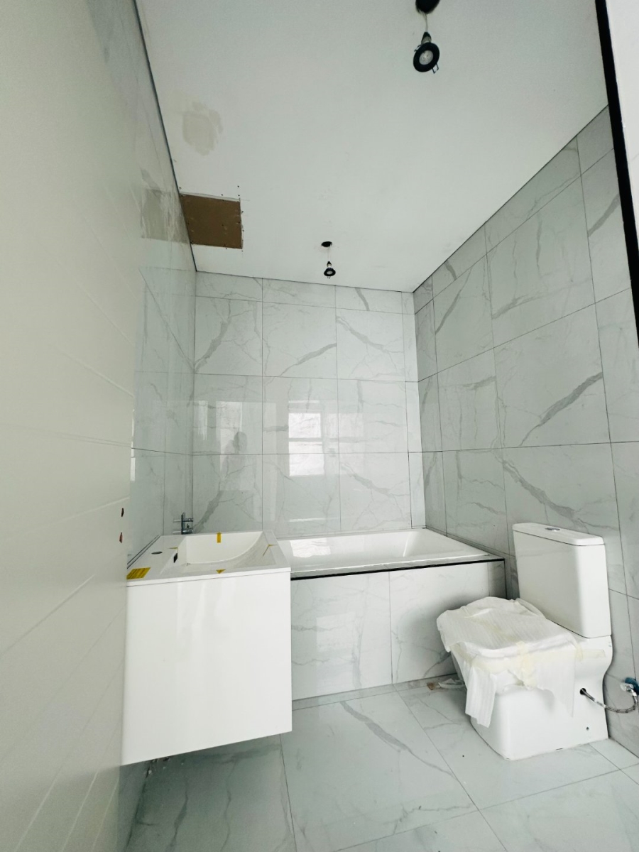 3 Bedroom Property for Sale in Sandown Western Cape